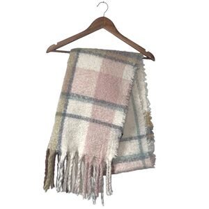 Steve Madden Blanket Scarf Plaid Neutrals Soft Fringe Winter Casual Layering